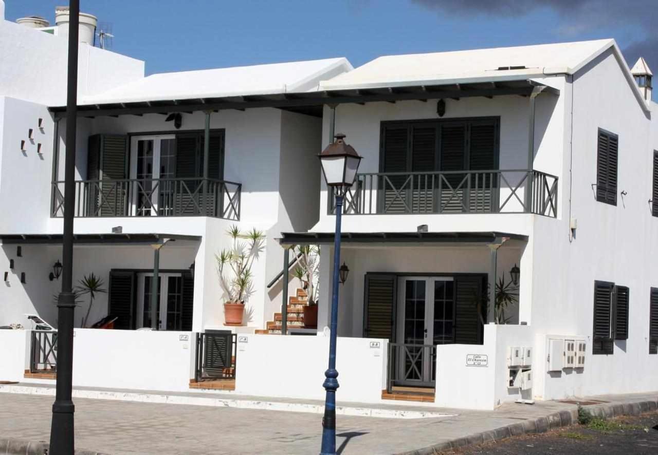 Apartamentos El Charcon Arrieta  Esterno foto