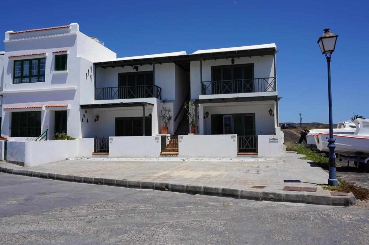 Apartamentos El Charcon Arrieta  Esterno foto