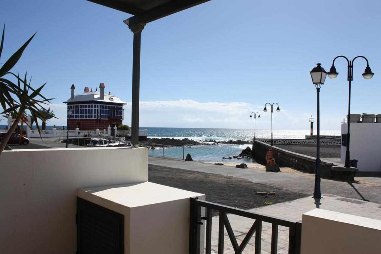 Apartamentos El Charcon Arrieta  Esterno foto