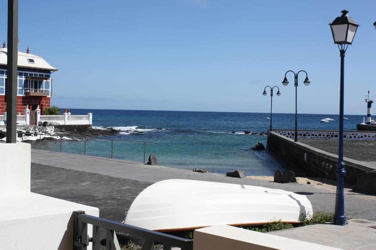 Apartamentos El Charcon Arrieta  Esterno foto